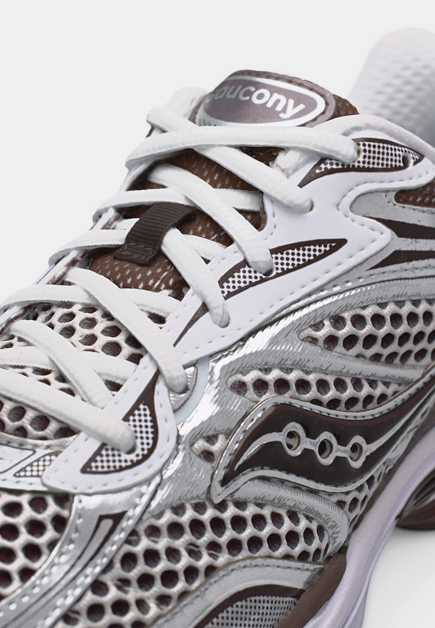 Saucony Progrid Omni 9 - White/Brown
