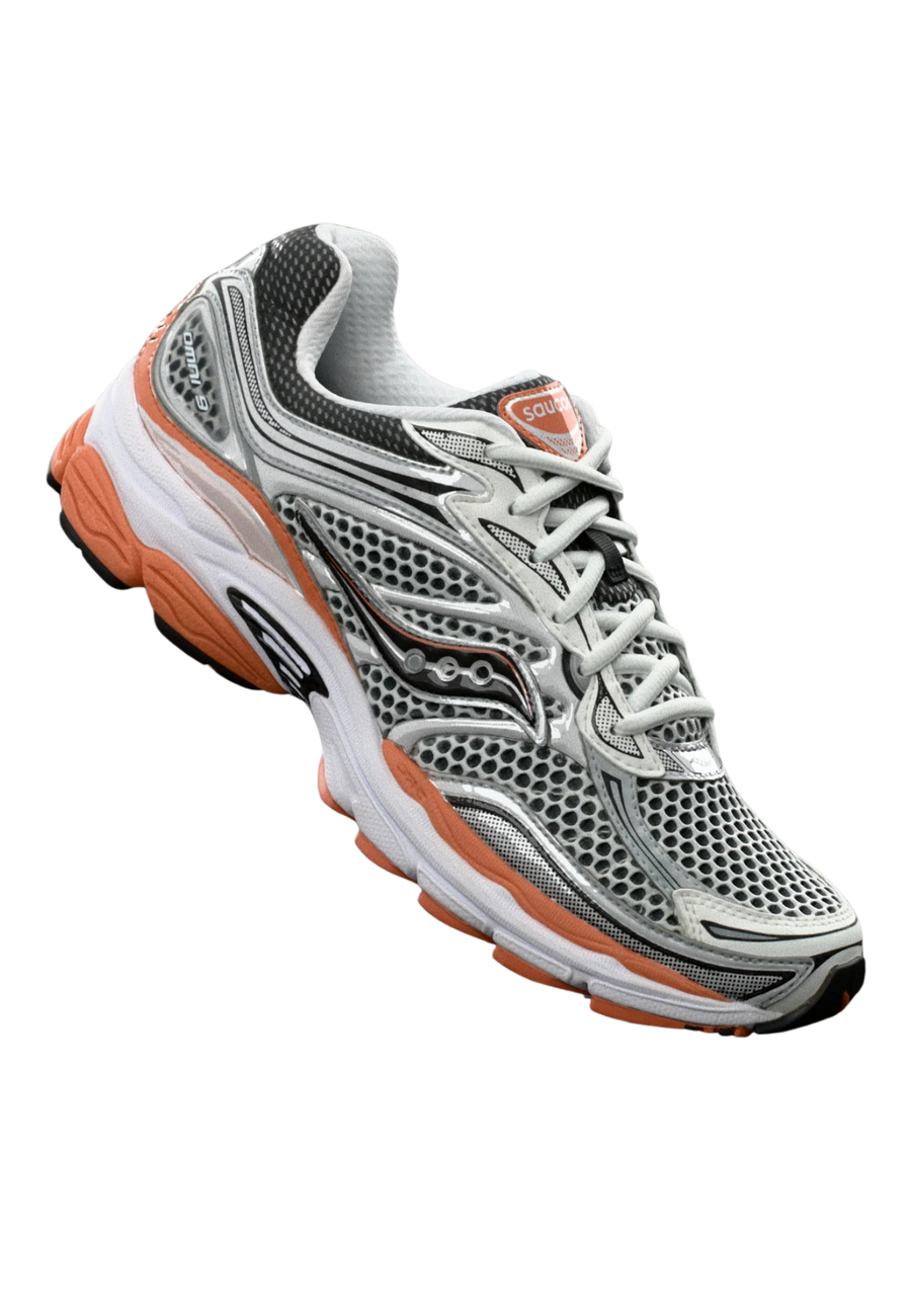 Spécialiste de la revente de sneakers en édition limitée 